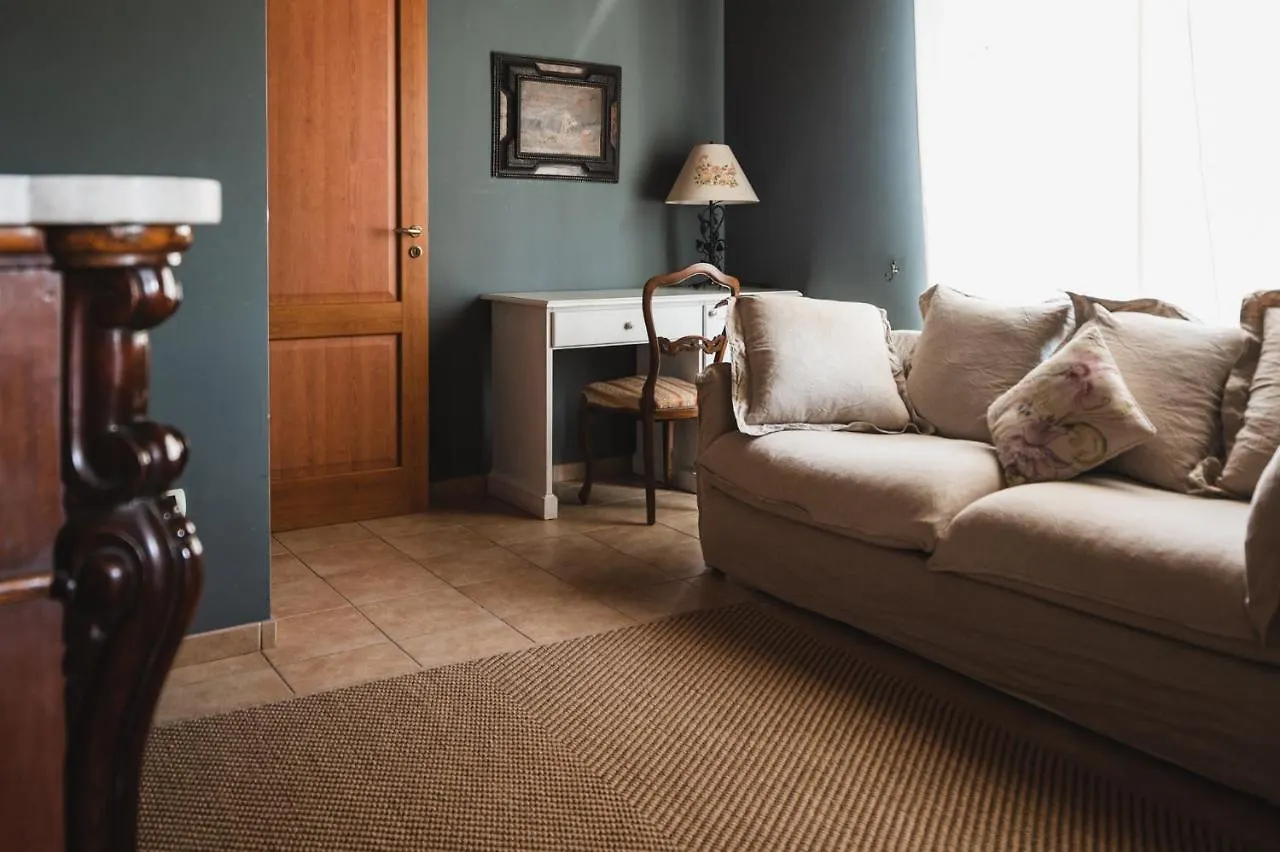 Farm stay Casa Di Melo - Organic Country Hotel Cassibile Italy