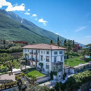 Bellevue San Lorenzo (adults Only) 4*, Malcesine Italia