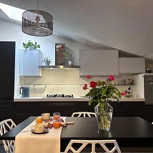  Appartamento Elegante Privato In Palazzo Storico Del Xviii - Pieno Centro