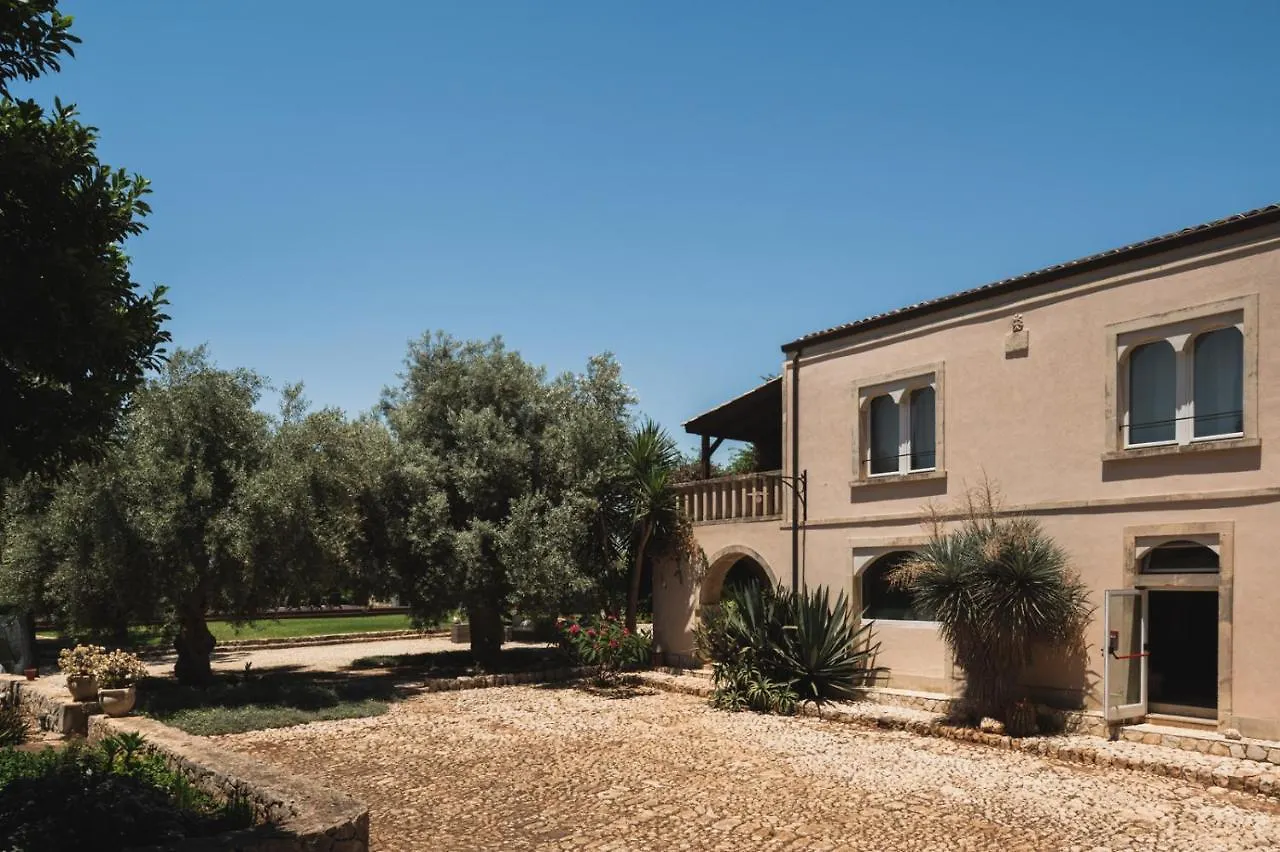 Farm stay Casa Di Melo - Organic Farm Hotel Cassibile Italy