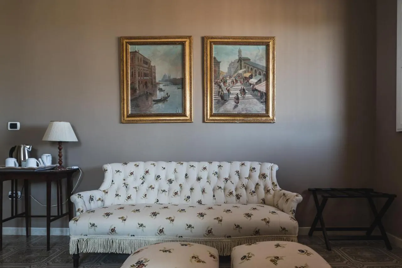Casa Di Melo - Organic Farm Hotel Cassibile Farm stay
